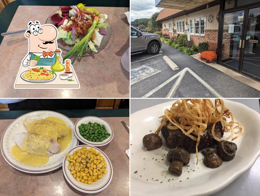 Blue Mountain Family Restaurant, 24 Roadside Dr in Shartlesville