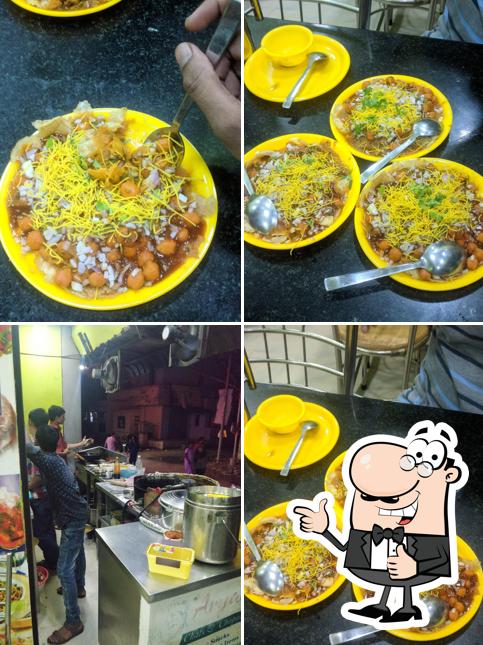 Here's a photo of Aryan Chat and Chappati Restaurant