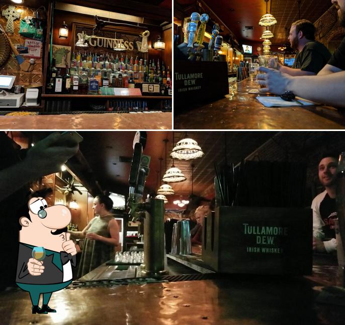 Look at this image of The Kent House Irish Pub