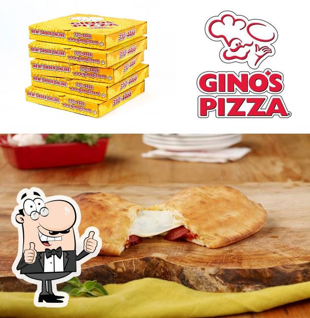 Voir la photo de Gino's Pizza