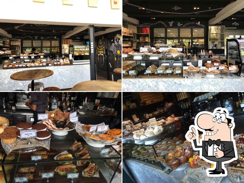 Abaca Baking Company restaurant, Cebu City, Crossroads Restaurant