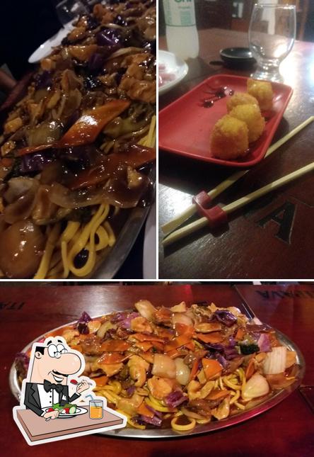Platos en Estação Do Sushi
