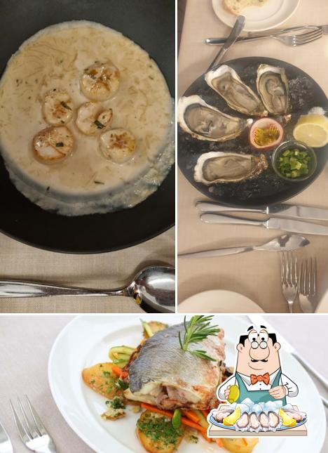Huîtres à Fishbone Seafood Restaurant