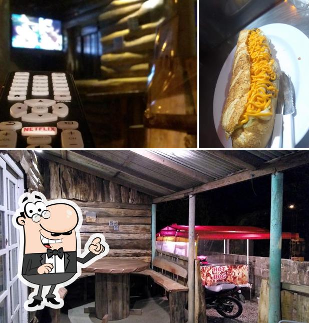 O interior do Garage Lanches