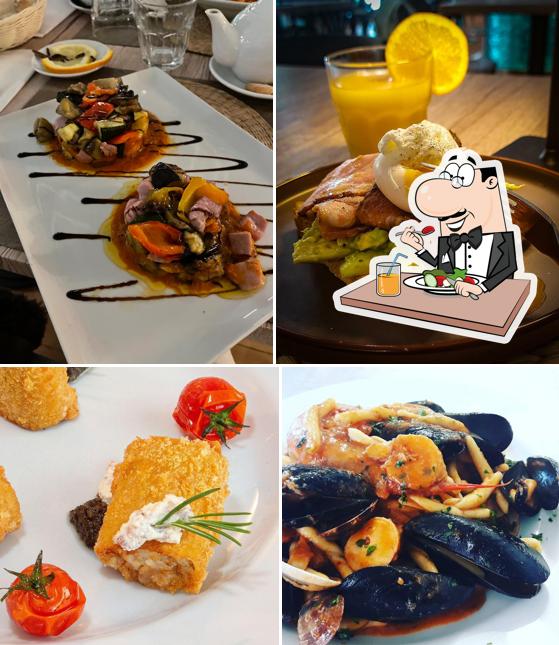 Cibo al Ricky's OPEN ALL YEAR
