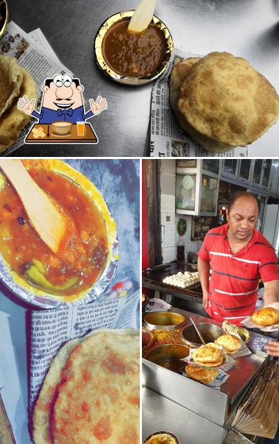 Food at Garg Puri Wale