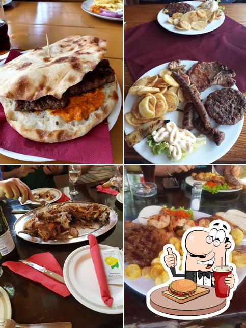 Ordina un hamburger a Grill "Maestro"