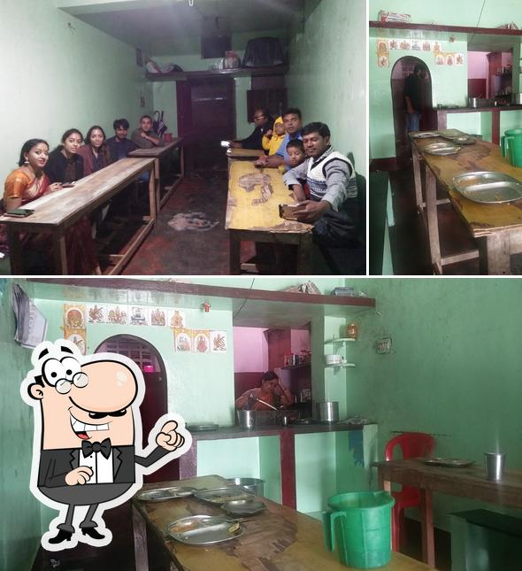 Sree Veerabhadreswara Hotel