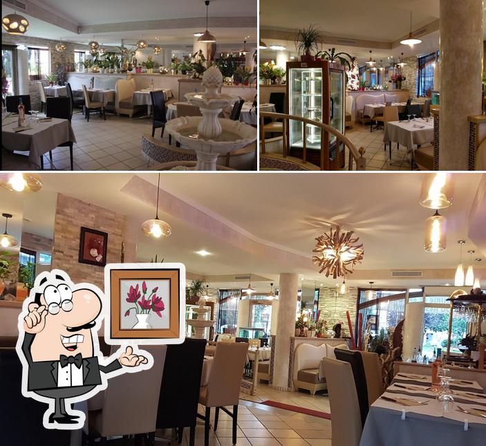 Installez-vous à l'une des tables de George V Le