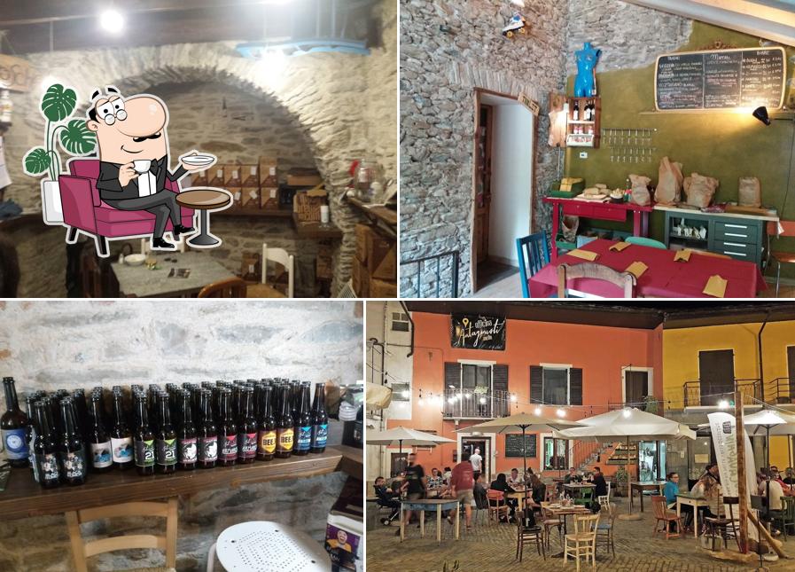 Dai un'occhiata agli interni di Officina Osteria Antagonisti