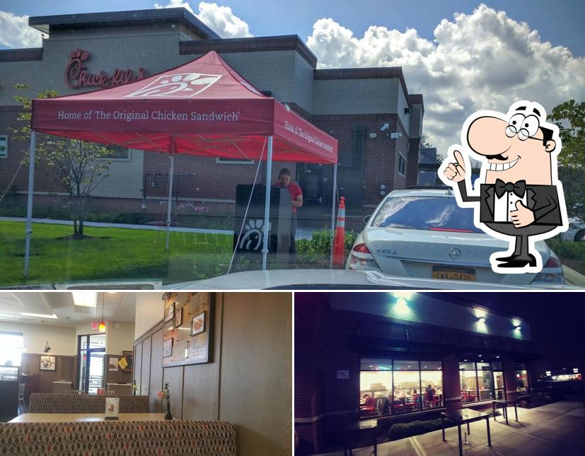 ChickfilA in Port Jefferson Station Restaurant menu and reviews