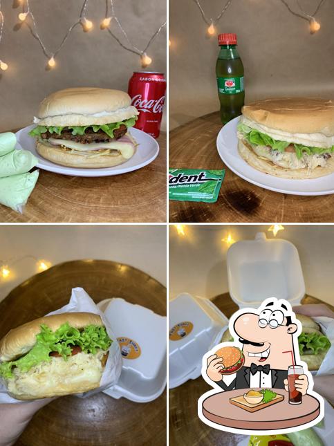Peça um hambúrguer no Fast Shake