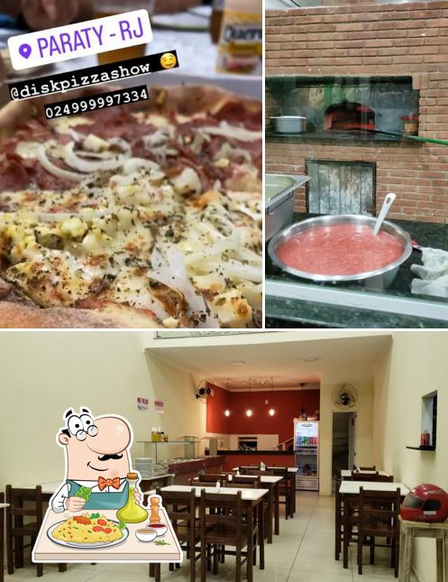 A ilustração do Pizzaria e Restaurante Pizza Show’s comida e interior