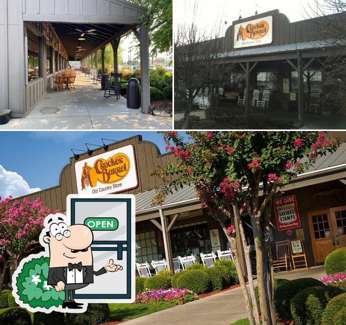 Cracker Barrel Old Country Store, 1899 S Hwy 27 in Somerset