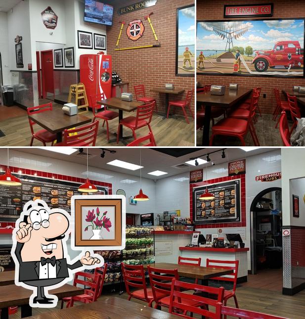 L'intérieur de Firehouse Subs Bayfield