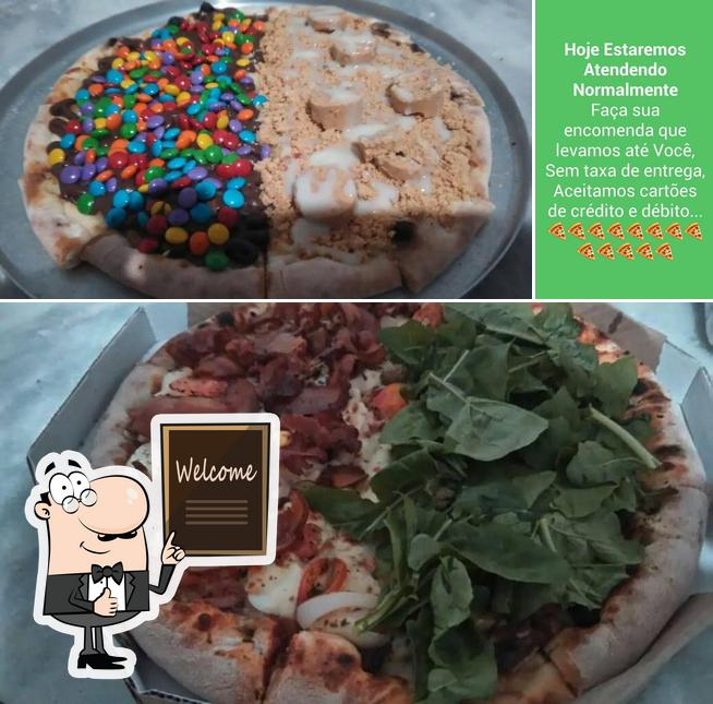 Look at this pic of Disk Pizza AnaLu