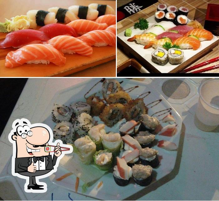 Prove diversas opções de sushi