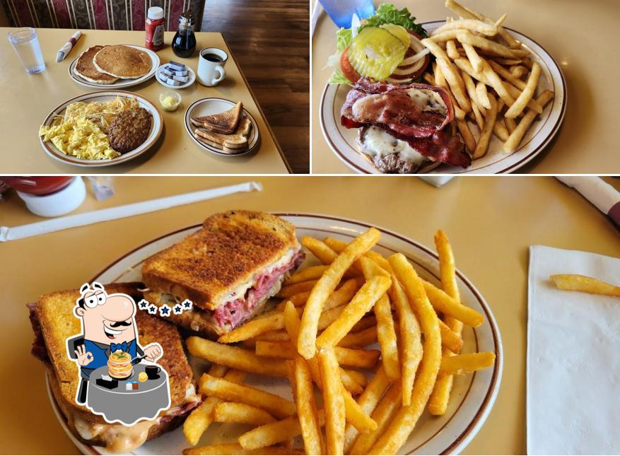 Corner Bar & Grill, 7601 State Rte 20 in Anacortes Restaurant menu and reviews