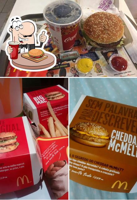 Peça um hambúrguer no McDonald's Abel Cabral Parnamirim