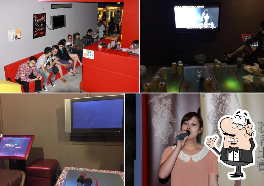紅館 RED K CAFE in Brisbane City
