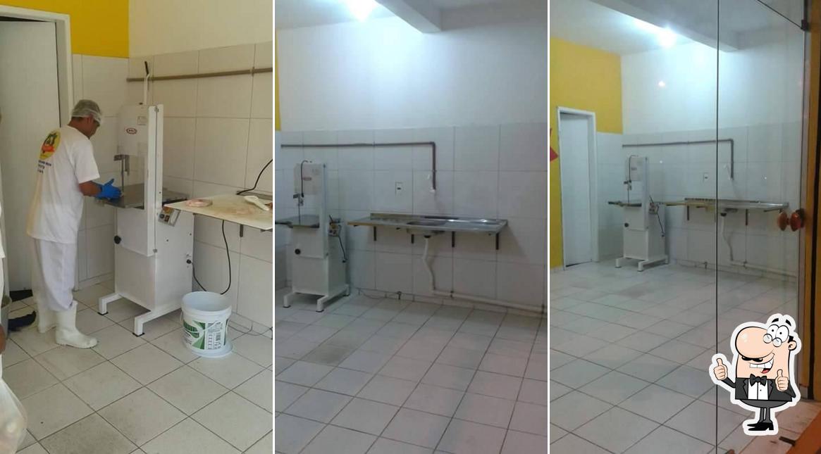 Look at the picture of Empório do Pescado