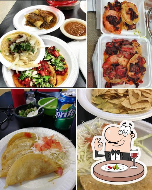 Pato Tacos de Trompo in Balch Springs Restaurant menu and reviews