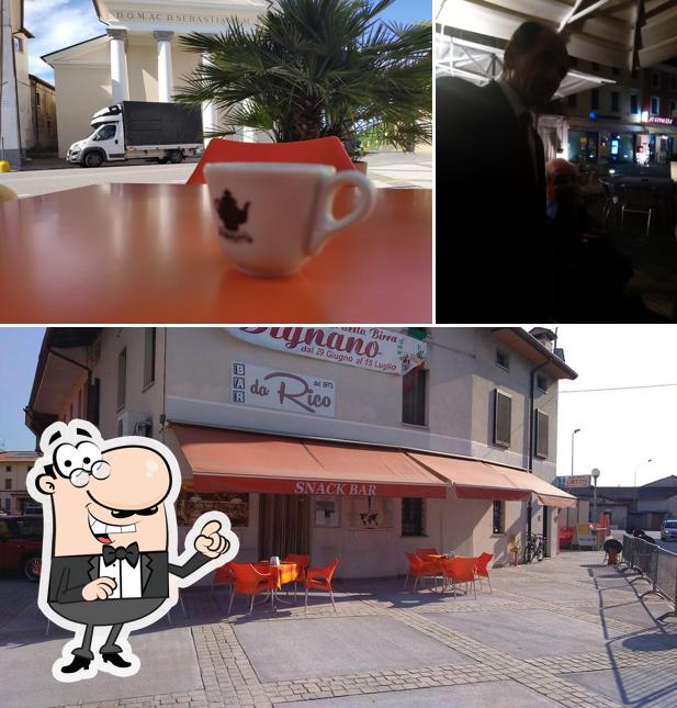 Siediti a un tavolo di Bar da Rico