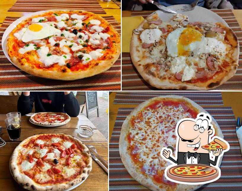 Ordina tra le svariate varianti di pizza