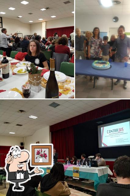 Guarda la foto che presenta la interni e torta di Parrocchia Di S. Maria Assunta In Castellarano