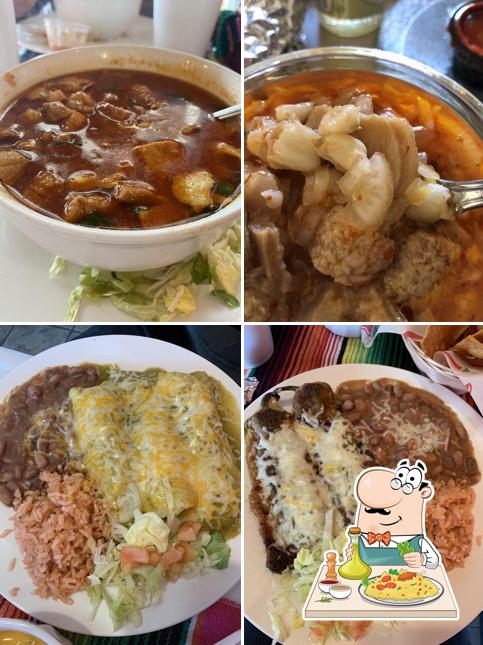 Comida en El Mariachi Authentic Mexican Food