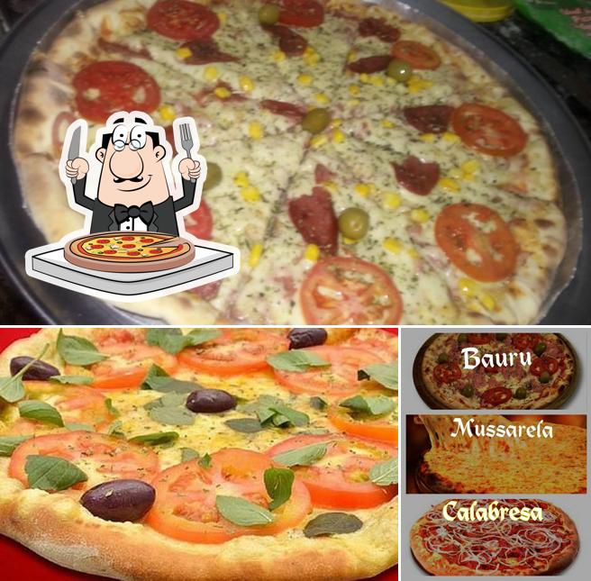 Escolha pizza no Pizzaria Irecê