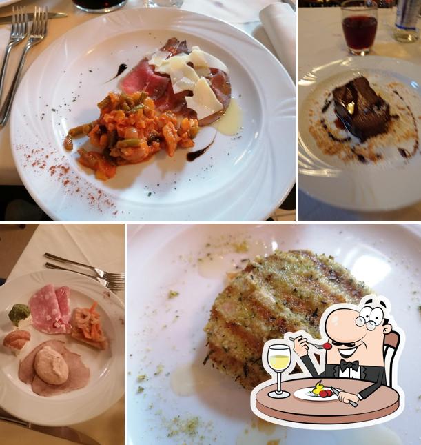 Cibo al Ristorante Al Cantoun