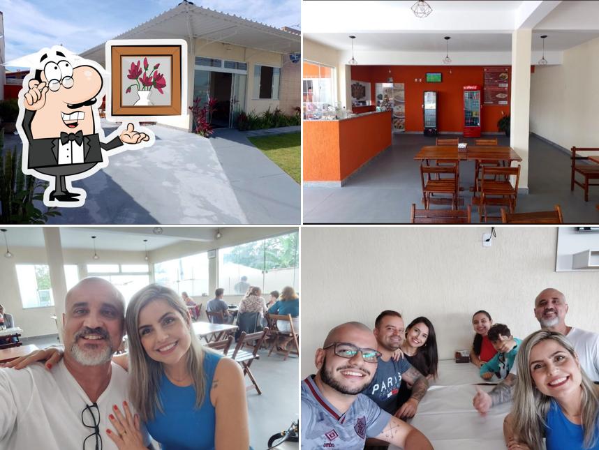 Veja imagens do interior do D'Gust Restaurante