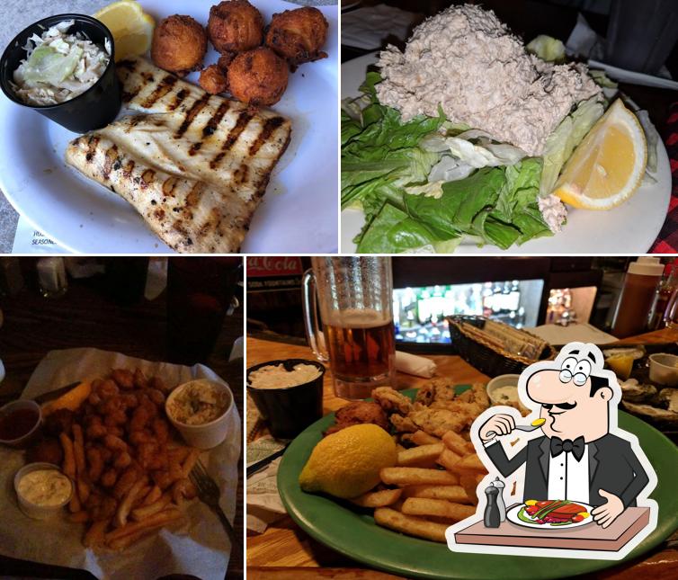 Hightide Seafood Restaurant and Oyster Bar in Fort Walton Beach