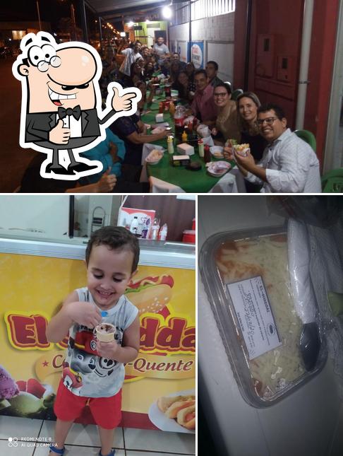 See the image of El-Shaddai Cachorro Quente self-service