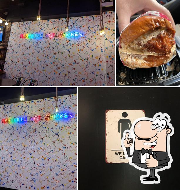 Fry the Coop, 1529 W Chicago Ave in Chicago Restaurant menu and reviews