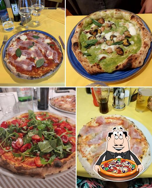 Ordina tra le molte varianti di pizza