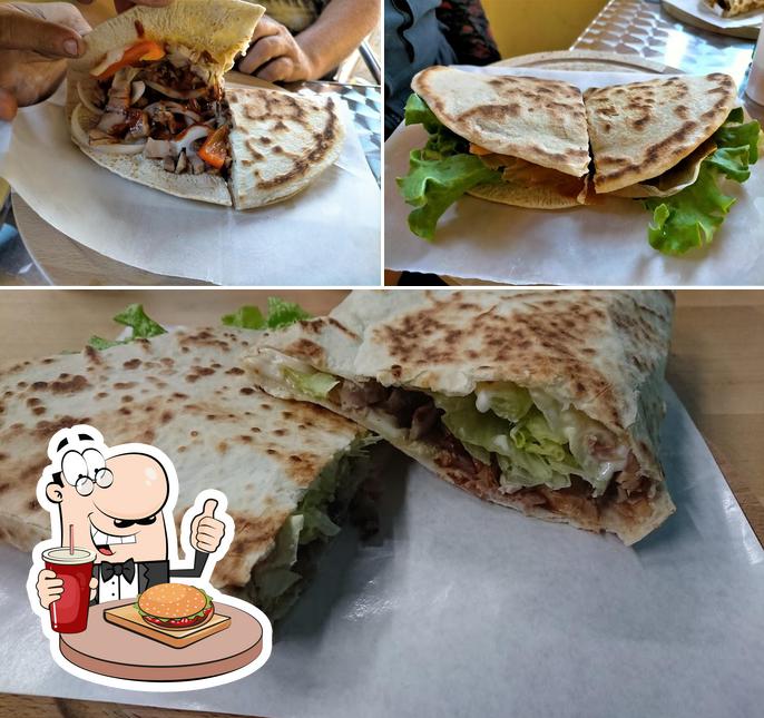 Try out a burger at Piadineria Buna Fes - Soncino (cr)
