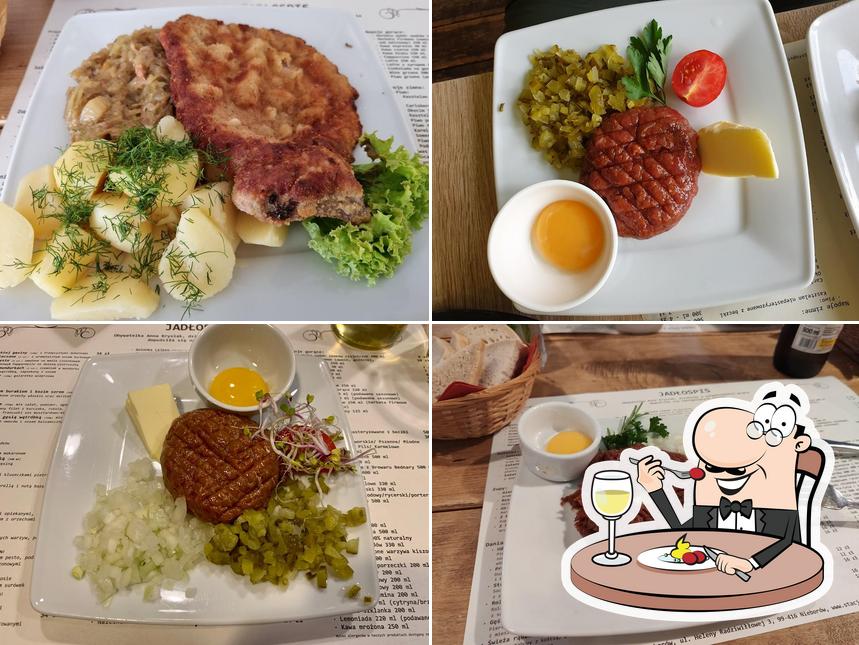 RESTAURACJA POSTERUNEK 77- domowe obiady, dobre jedzenie restaurant
