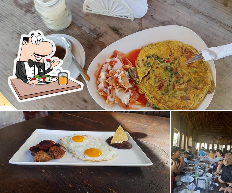 Estas son las fotos que hay de comida y comedor en Restaurante Campestre Rincón del Poeta San Cristóbal