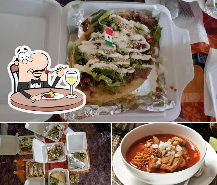 Meals at Picosita Tacos