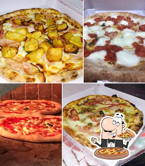 Ordina una pizza a Totò Sapore