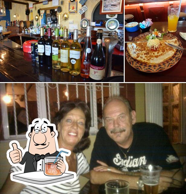 The Yellow Rose of Texas in Benijófar Restaurant reviews