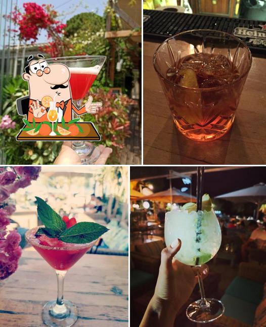 Alchemy cafe bar, Nea Makri Restaurant reviews