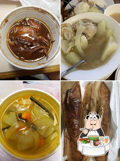Sopa agripicante china en Leony's Filipino Restaurant