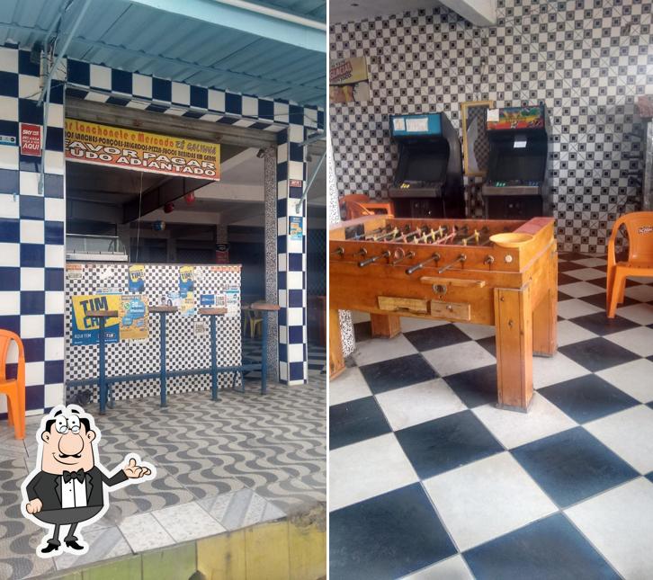 O interior do Bar Lanchonete e Mercado Zé Galinha