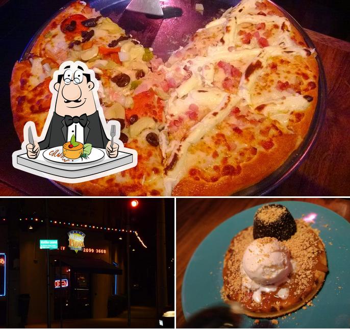 Platos en Mr. Texas Pizza - Santana