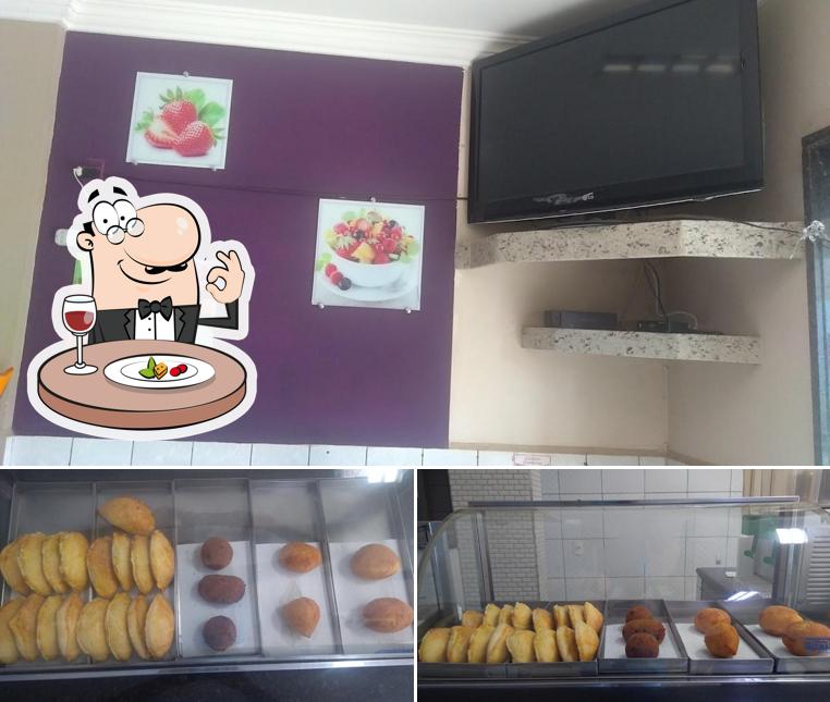 A imagem da comida e interior no Deco Burger