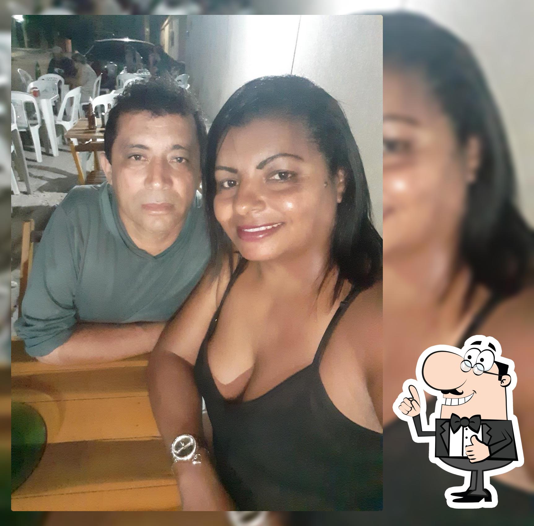 Hilton's Bar