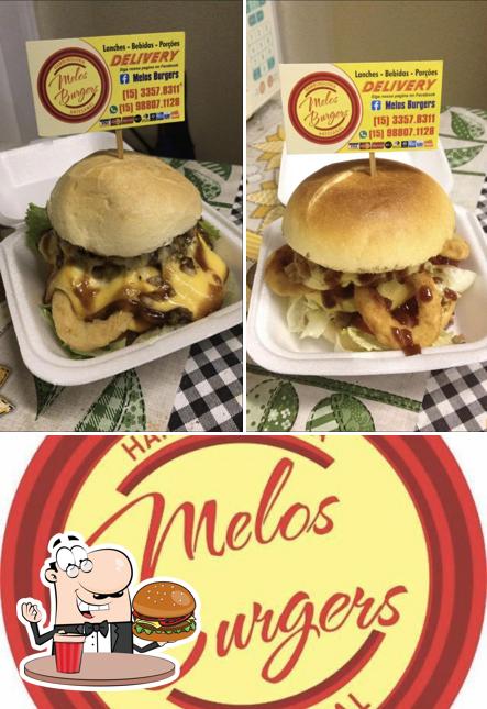 Consiga um hambúrguer no Melos Burgers